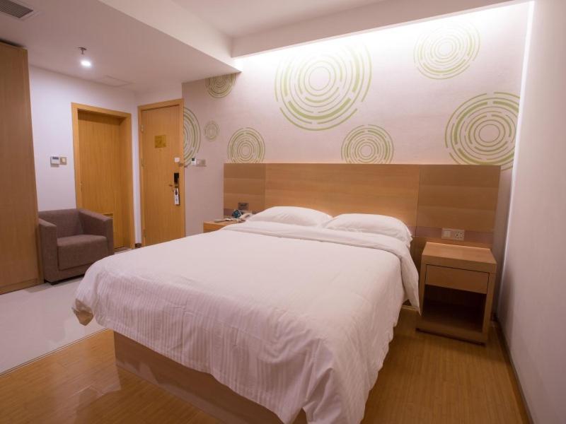 Greentree Inn Jiangxi Fuzhou Gandong Bridge Express Hotel Exterior foto